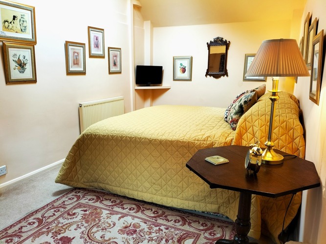www.coachmans-cottage.com Coachmans Holiday Cottage Steeple Ashton Wiltshire BA14 6HH